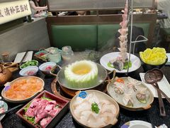 -得意咚瓜·顺德鱼生·冬瓜火锅(深圳首店)
