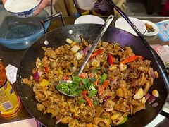 -富正毅三下锅·湘西韵味(天门山索道店)