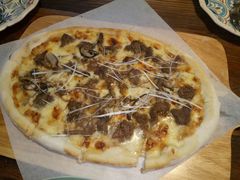 烤牛肉披萨-I HOLIC艾豪丽披萨(KKone店)