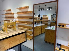 -罗伯特眼镜·蔡司官方授权(罗湖国贸店)