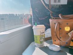-星巴克(青岛火车北站候车大厅店)