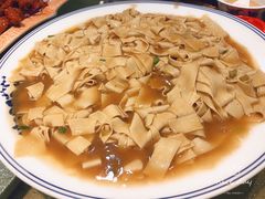 -香滨园骨架王(民生路店)