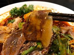 -万重锦·人文川菜馆(骡马市店)