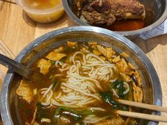 -柳州肥姨妈大骨螺蛳粉(万达中心店)