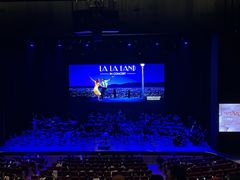 -交通银行前滩31演艺中心