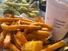 -The Habit Burger Grill 哈比特汉堡(复兴soho店)