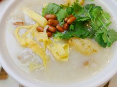 荔湾艇仔粥-点都德(汇盈广场店)
