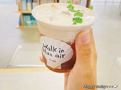 -HUGS coffee(东区店)