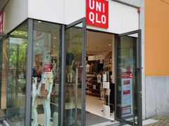 -优衣库(上海金桥国际商业广场店)