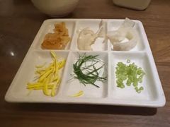 -揽季锅物会·海鲜姿造(五四路店)