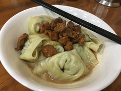 -潘国仙耳光馄饨(黄家阙路店)