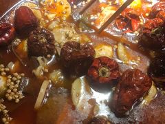 -九锅一堂酸菜鱼(新南凯德直营店)
