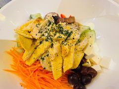 鸡肉甘蓝菜凯撒沙拉-Moka Bros 摩卡站(西单大悦城店)