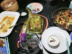 -桥边小楼·手工云南菜·古城观景小楼