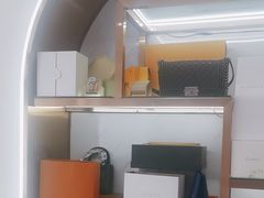 -聚云奢二手奢侈品黄金手表包包回收·中古店(三里屯总店)