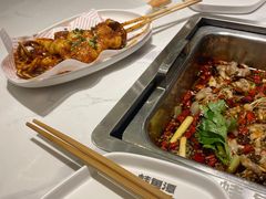 -蛙鱼潭美蛙鱼头(时代天街店)
