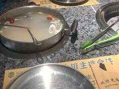 -阪尚皇·原切牛排·烤肉火锅自助(北京路店)