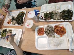 -深圳大学城荔园一食堂(校园路)