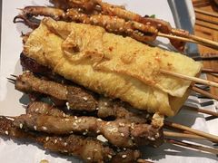 烤羔羊肉串-木屋烧烤(坂田天安云谷店)