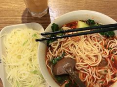 -李先生牛肉面大王(上海站南广场店)