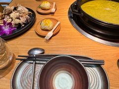 -一朵菌·野生菌探索家火锅(南亚店)