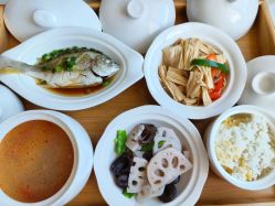 -臻康乃馨月子中心(凯宾斯基店)