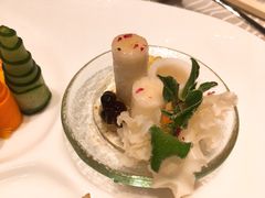 玫瑰蜜汁有机山药何仙菇醋丸子-朝(澳门伦敦人店)
