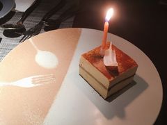 -卡普里披萨·牛扒·下午茶