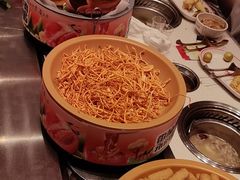 -龍歌自助小火锅(市南金茂湾店)