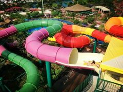 -泸州欢乐派海滩公园