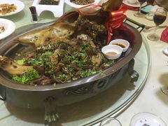 -沪华海鲜大酒楼(南汇店)