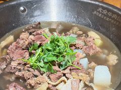 -大众跷脚牛肉馆·非遗传承单位(峨眉山店)