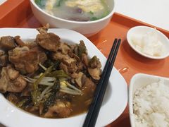 -鸭味先老鸭粉丝馆(瑞金路二号四号小区店)