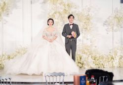 -Color卡诺婚纱礼服馆(南京严选店)