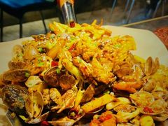 -南海底小海鲜·湘菜(鲁巷吴家湾店)