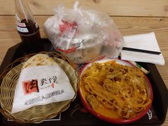 -十三朝牛馍王擀面皮(骡马市店)