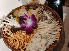 -云尊府云南菜·蒸汽石锅鱼(学清路店)