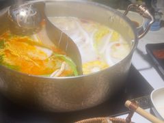 -椰子湾·海南火锅·糟粕醋·椰子鸡(正大广场店)