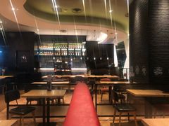 大堂-必胜客(百联又一城店)
