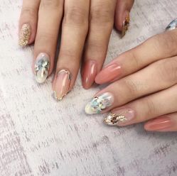 -摩睫+皮肤管理·科学美容中心