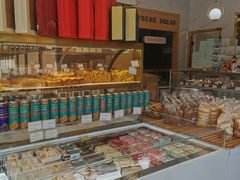 面包甜点陈列柜-麦甜时光烘焙(御锦城店)