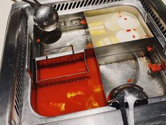 -海底捞火锅鲜切牛肉主题店(长寿路店)