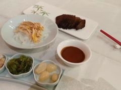 -梅龙镇酒家(南京西路总店)