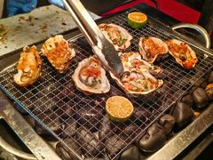 -亚龙湾希尔顿自助餐厅·海鲜·烧烤·沙滩BBQ·现场乐队