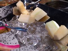 餐后水果-浩运·海鲜青岛菜·海胆水饺(石老人店)
