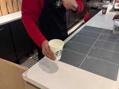 -星巴克(浦东机场T2到达店)