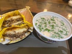 -穆得·老周家牛肉烧饼(普利街店)