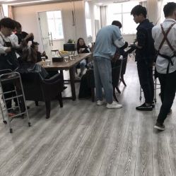 -梳蕾娜 HAIR SALON
