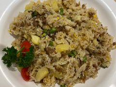 菠萝牛肉炒饭-佰搭果·广式茶餐厅(西华路店)