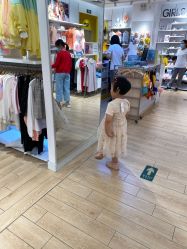-巴拉巴拉(首创奥特莱斯店)
